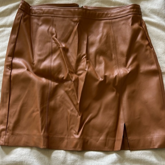 Leather skirt - Picture 1 of 1